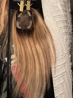 Halo Crown Light Caramel Honey Blonde Mix Topper